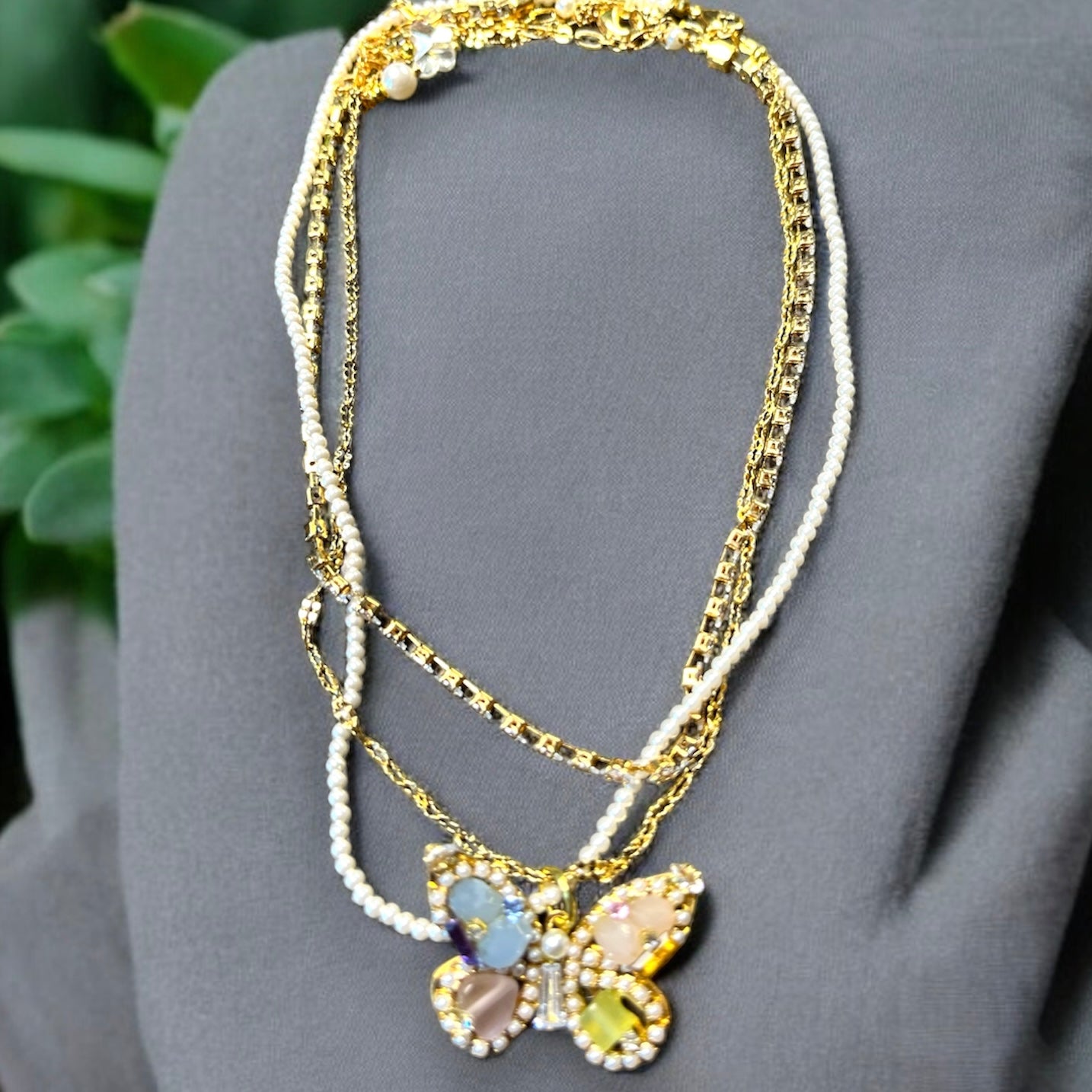 Butterfly Pearl Girl Necklace N015