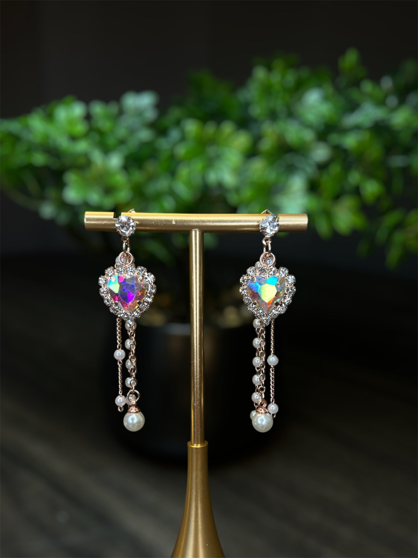 Shiny Heart Diamond Crusted Earrings E086