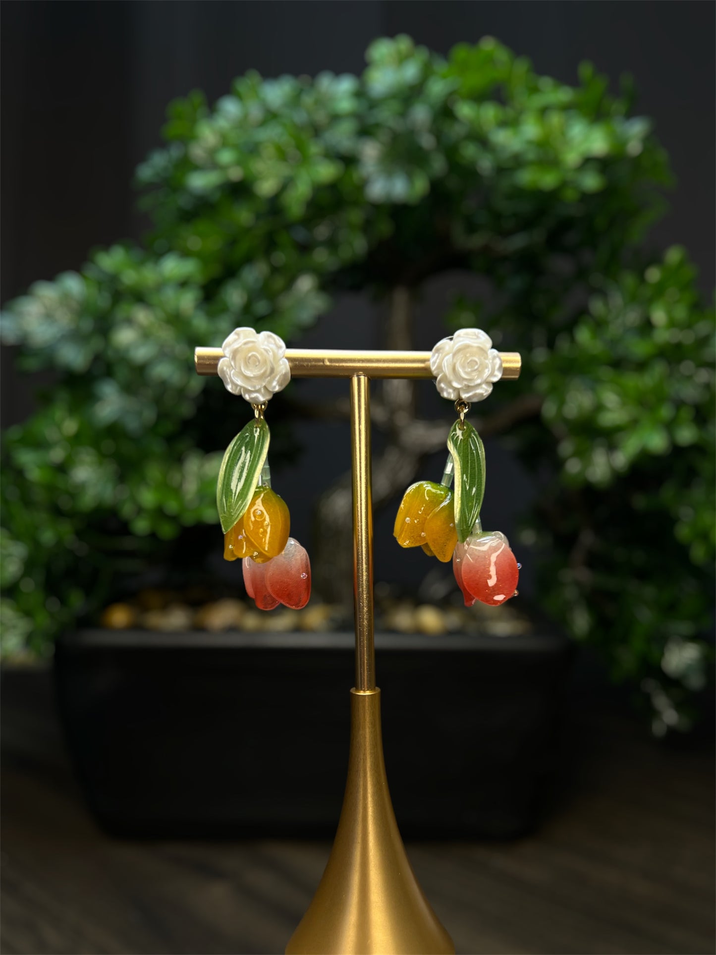 Juicy Tulip Earrings E021