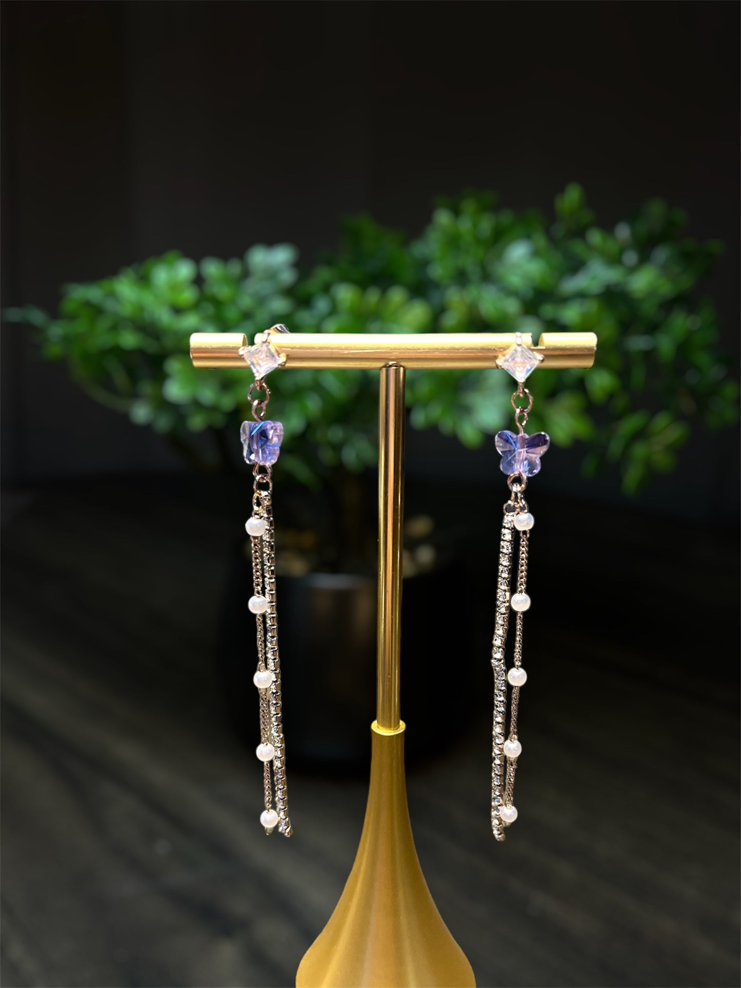 Beaded Butterfly  Purple Gem Earrings E078
