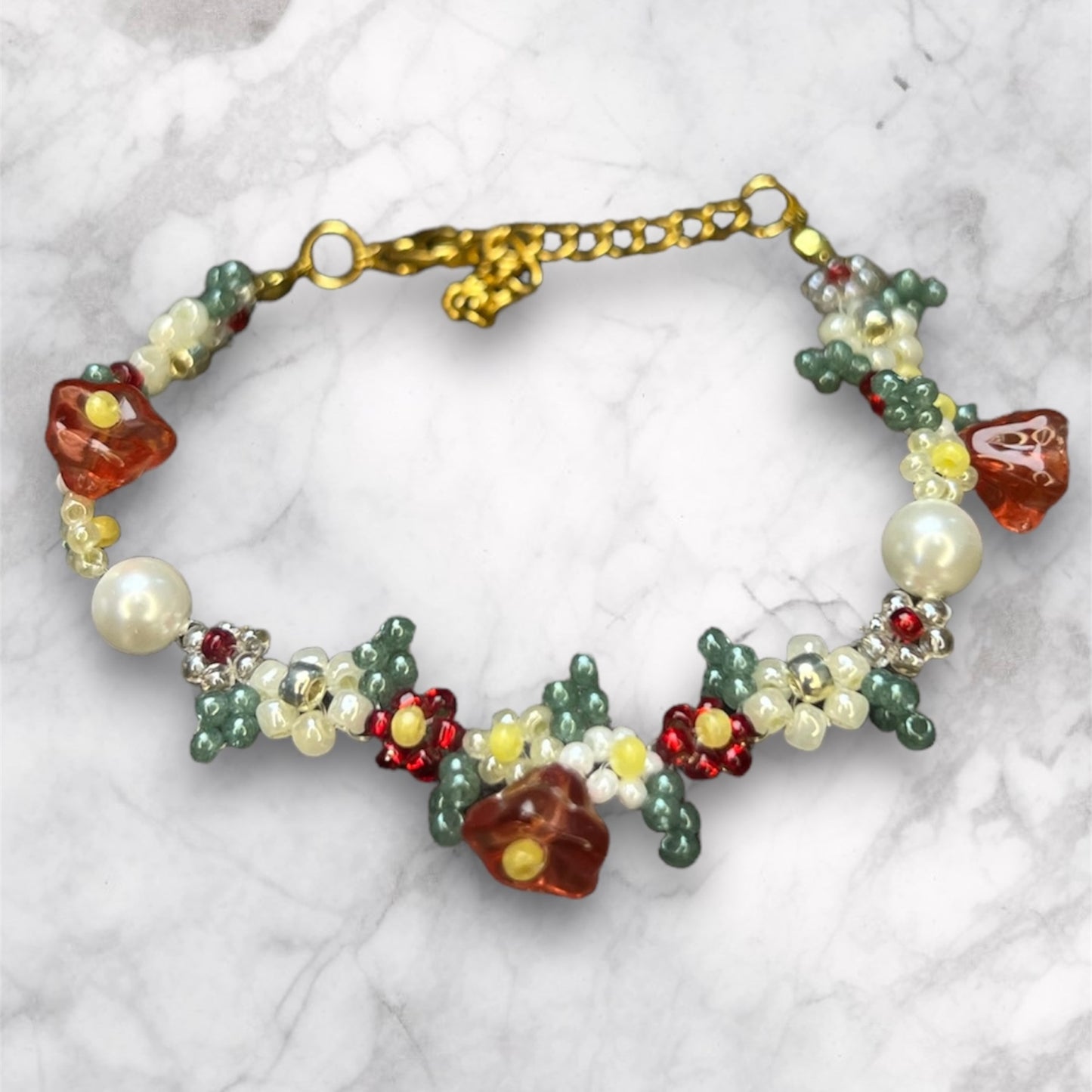 Festive Tulip Beaded Flower Bracelet B027