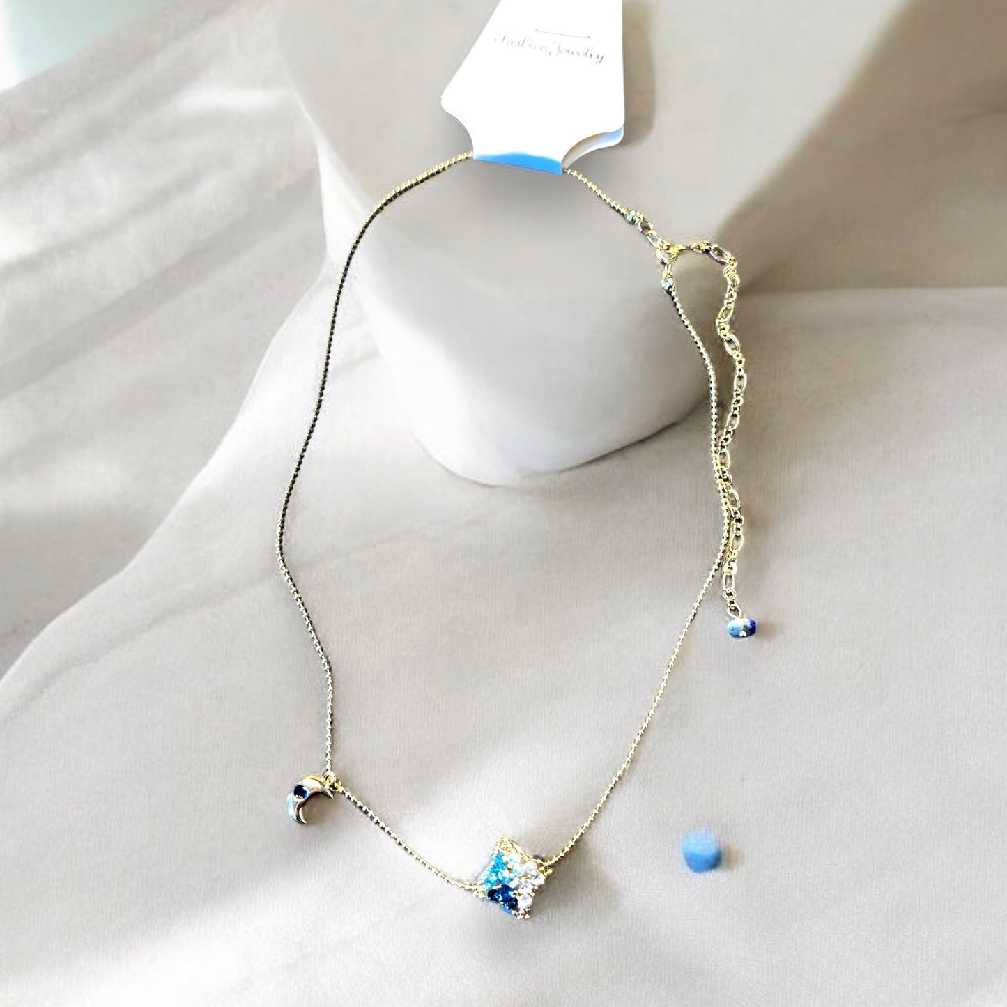 Bring Me The Moon Necklace N031