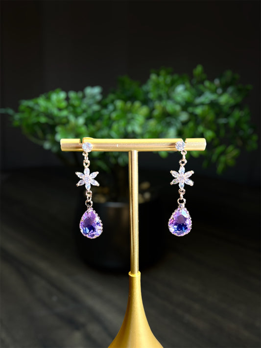 Foggy Jeweled Earrings E067