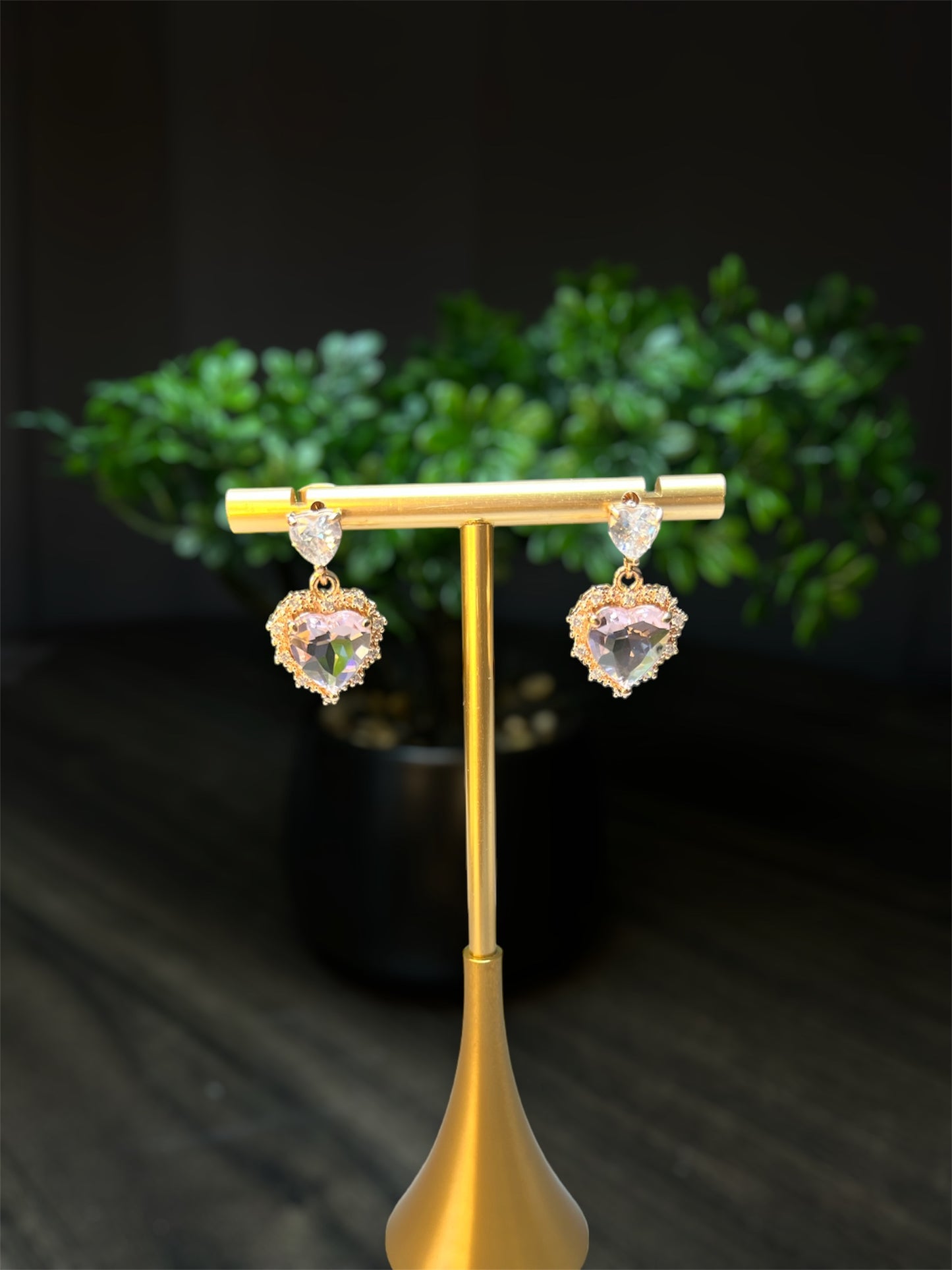 Heart Shaped Diamond Earrings E117