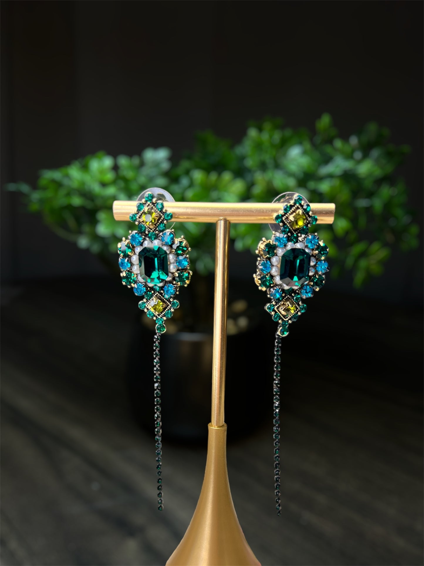 Mystic Emerald Long Earrings E130
