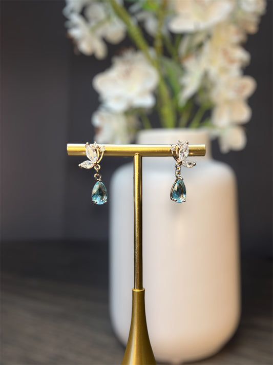 Clear Blue Gem Earrings E084