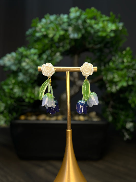 Blue Tulip Earring E017