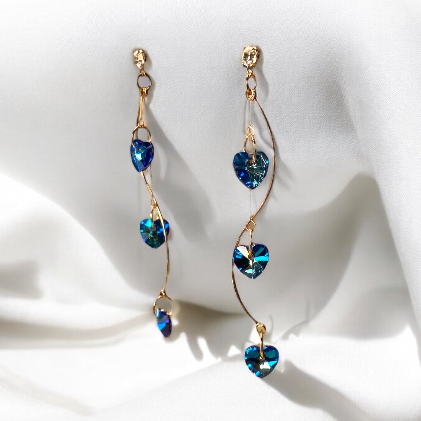 Blue Heart Jewel Earrings E041
