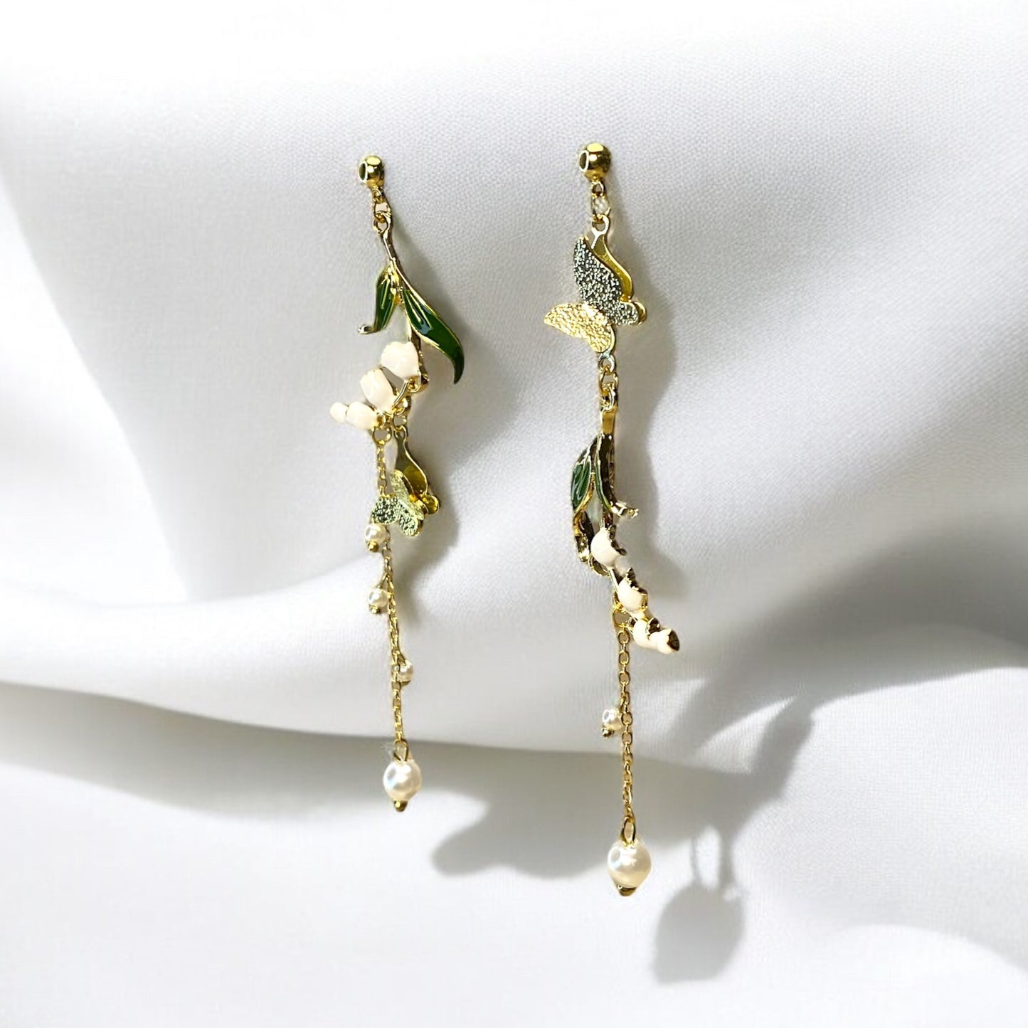 Gold Butterfly Night Earrings E023