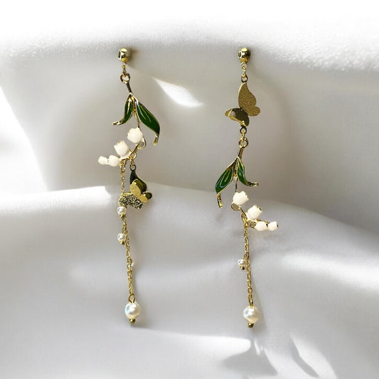 Gold Butterfly Night Earrings E023